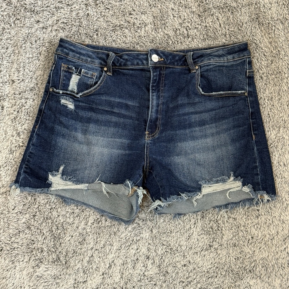 Risen Distressed Cutoff Dark Wash Mid Rise Denim Jean Shorts Women's Size 1XL